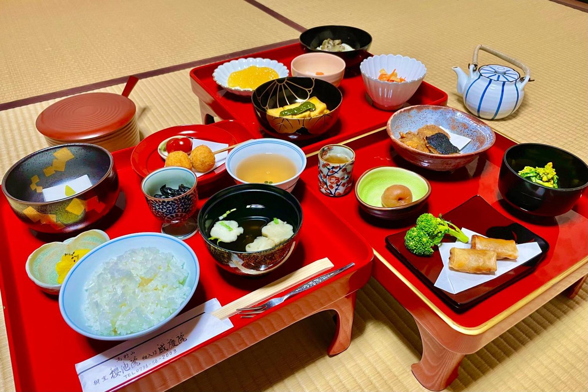 Koyasan Shukubo Yochiin Hotel Kültér fotó